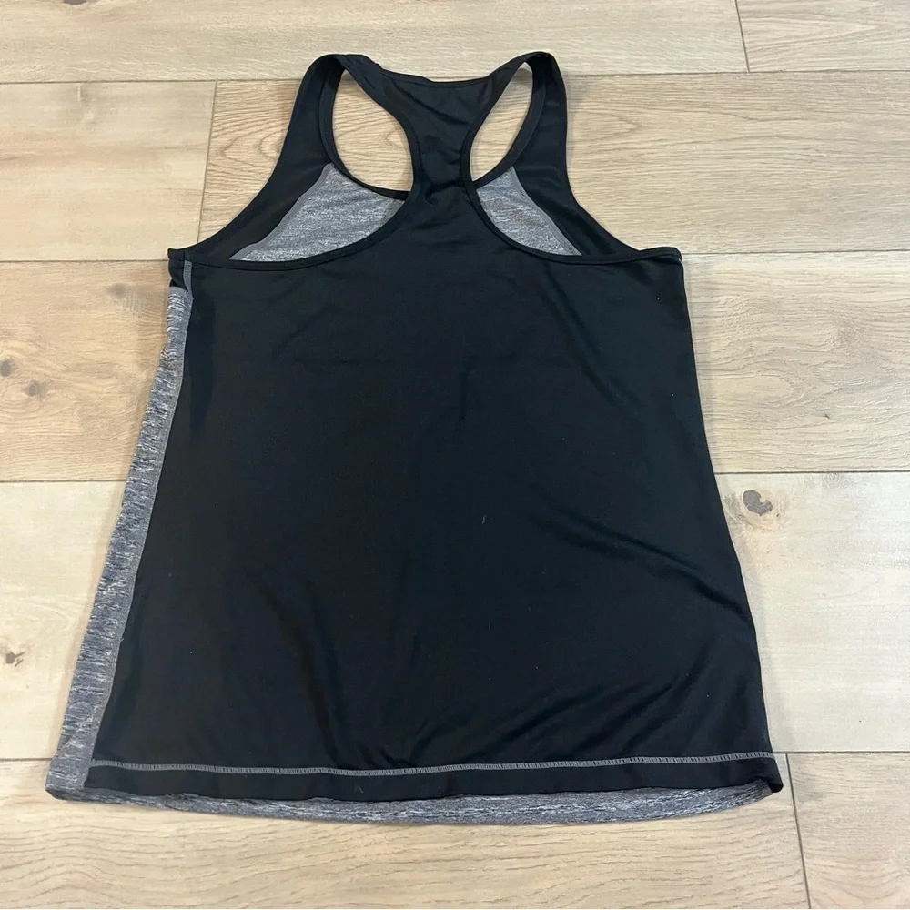 Nike Women's Gray and Black Tank Top